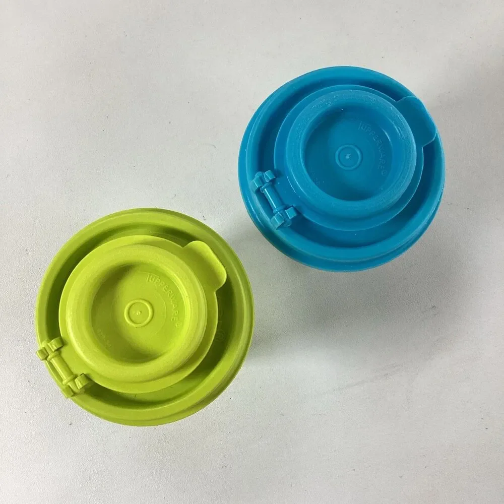 Tupperware Midget Shakers Salt Pepper Spice Storage Blue Green 4789 Vintage